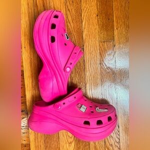 CROCS Vibrant Pink Clogs